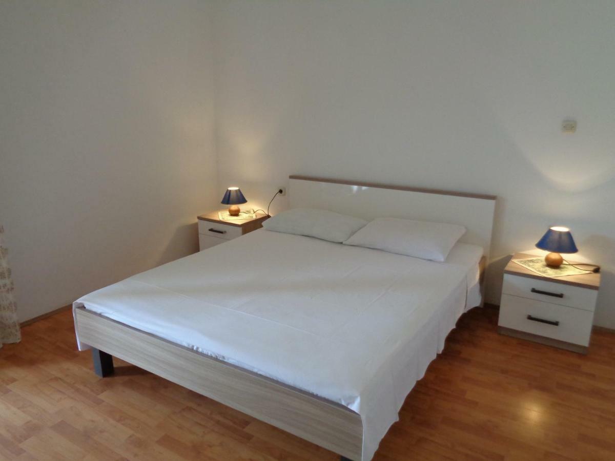 מדולין Apartments Grakalic Great Location מראה חיצוני תמונה
