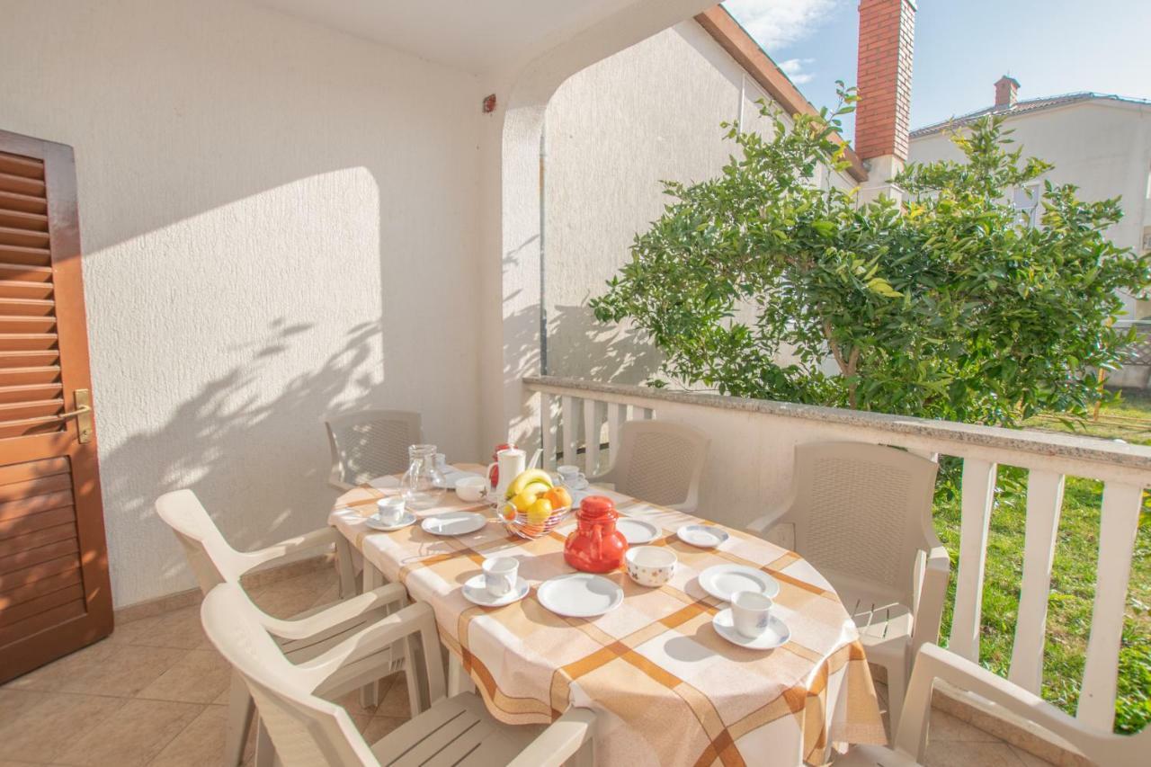 מדולין Apartments Grakalic Great Location מראה חיצוני תמונה