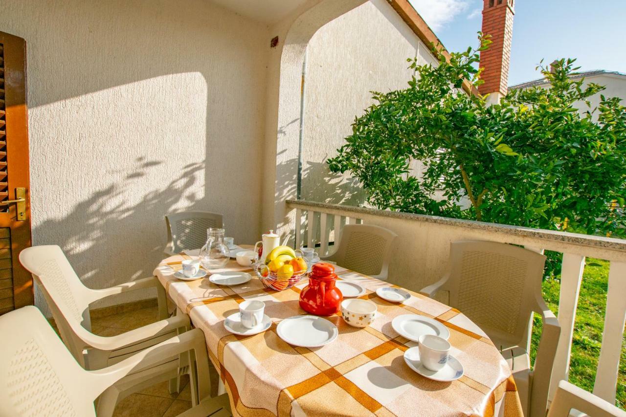 מדולין Apartments Grakalic Great Location מראה חיצוני תמונה