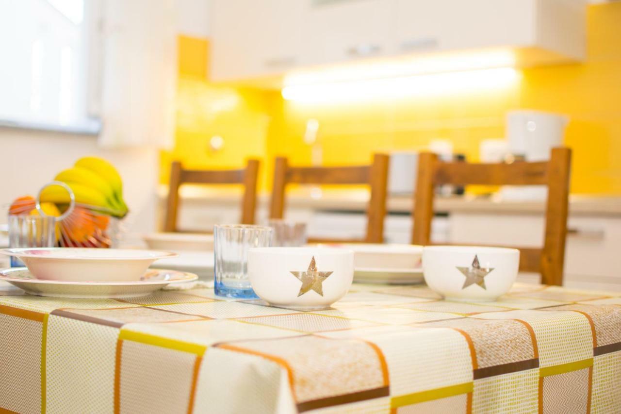 מדולין Apartments Grakalic Great Location מראה חיצוני תמונה